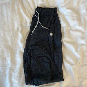 Vuori super soft joggers